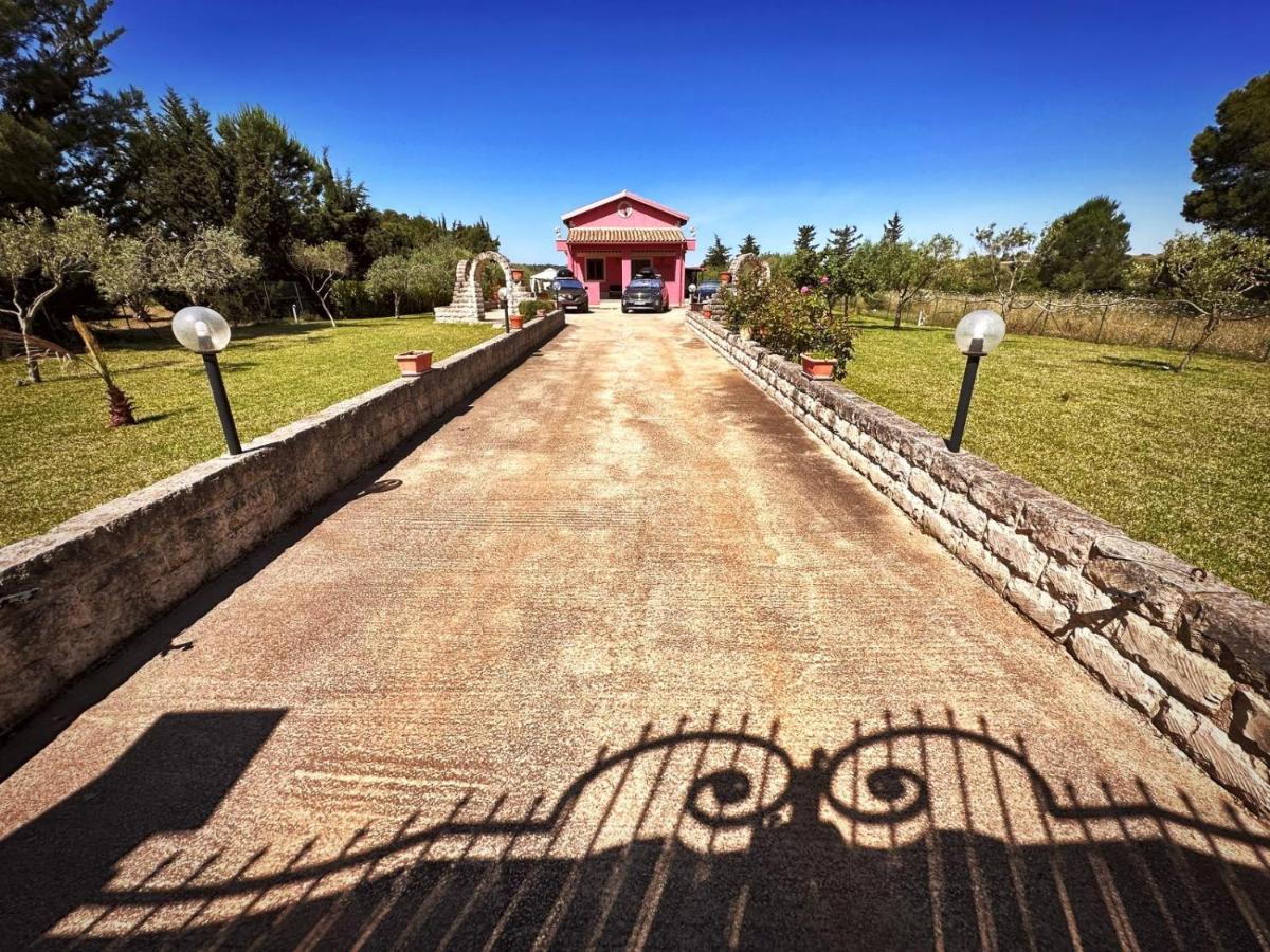 A Villa Manghisi Petracca Extérieur photo